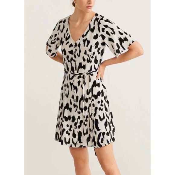 Mango Dresses & Skirts - Mango Leopard Button Front Dress